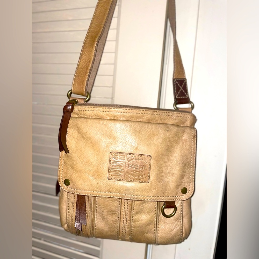 Fossil Long Live Vintage Tan Leather Cross Body Shoulder Bag EUC